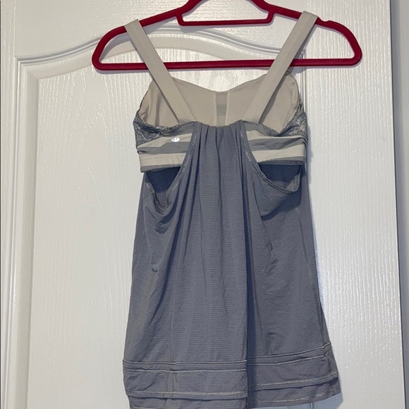 Lululemon tank top - Picture 2 of 4